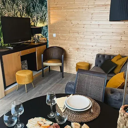 Mom - Mateus On Modular Feriehus Vila Real