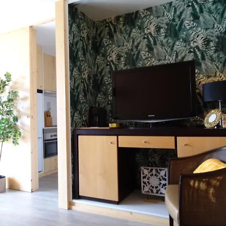 Mom - Mateus On Modular * Vila Real