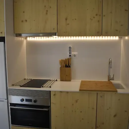 Mom - Mateus On Modular * Vila Real